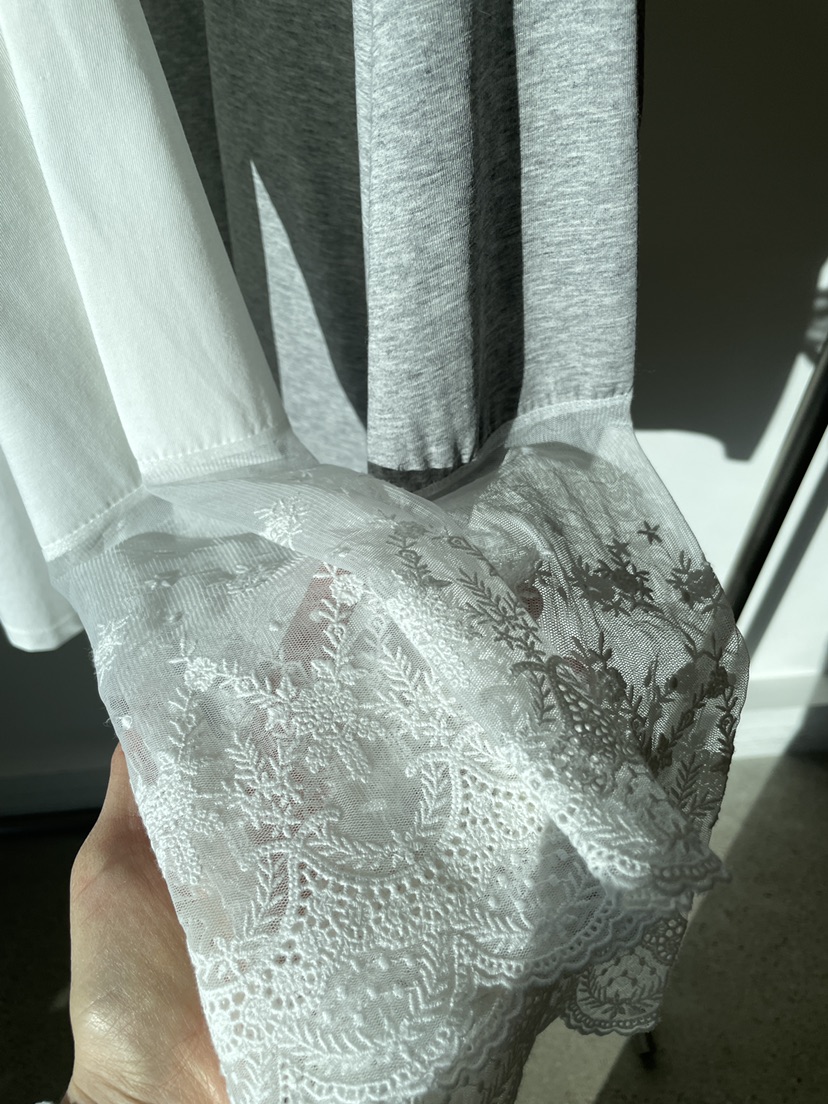 ALLVIBE韓國直郵實拍女士新款推薦熱賣休閑26春夏長袖T恤蕾絲ALLVIBE長袖T恤