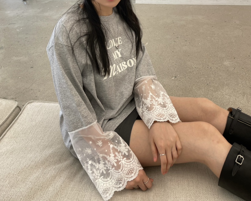 ALLVIBE韓國直郵實拍女士新款推薦熱賣休閑26春夏長袖T恤蕾絲ALLVIBE長袖T恤