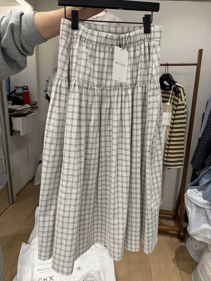 BIEN GARDER韓國直郵實拍女裝新款時尚推薦職業人氣長裙BIEN GARDER長裙