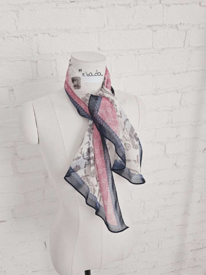 EBADA韓國代購女裝新款職業人氣時尚推薦26春夏圍巾披肩紐扣EBADA圍巾/披肩圖色1