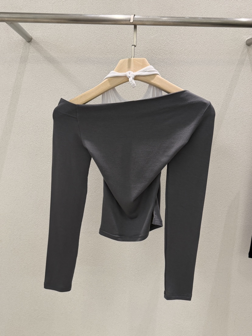 NOB韓國東大門代購女裝新品時尚推薦熱賣人氣休閑長袖T恤NOB長袖T恤