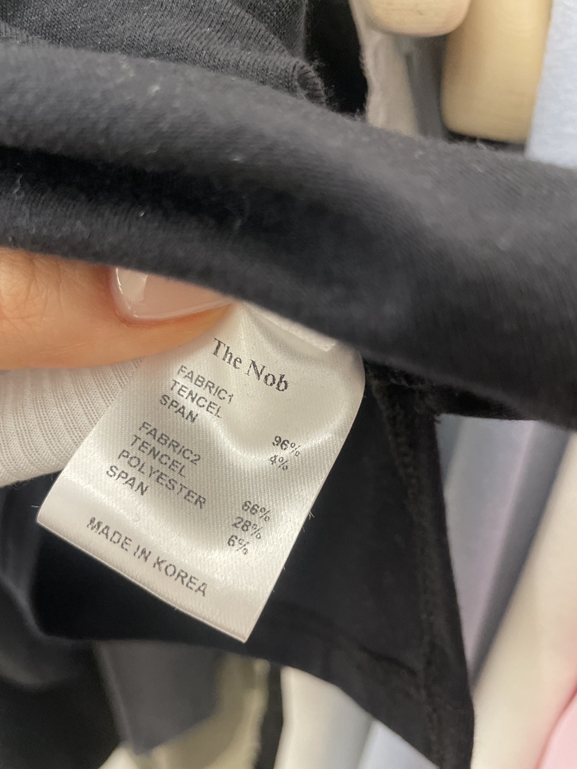 NOB韓國東大門代購女裝新品時尚推薦熱賣人氣休閑長袖T恤NOB長袖T恤