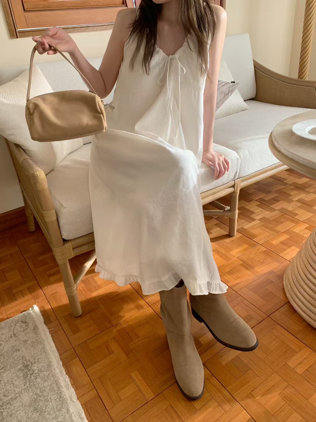 MELLOUNGE-멜라운지-T韓國東大門代購女裝新品26春夏連衣裙MELLOUNGE-2件起連衣裙圖色1