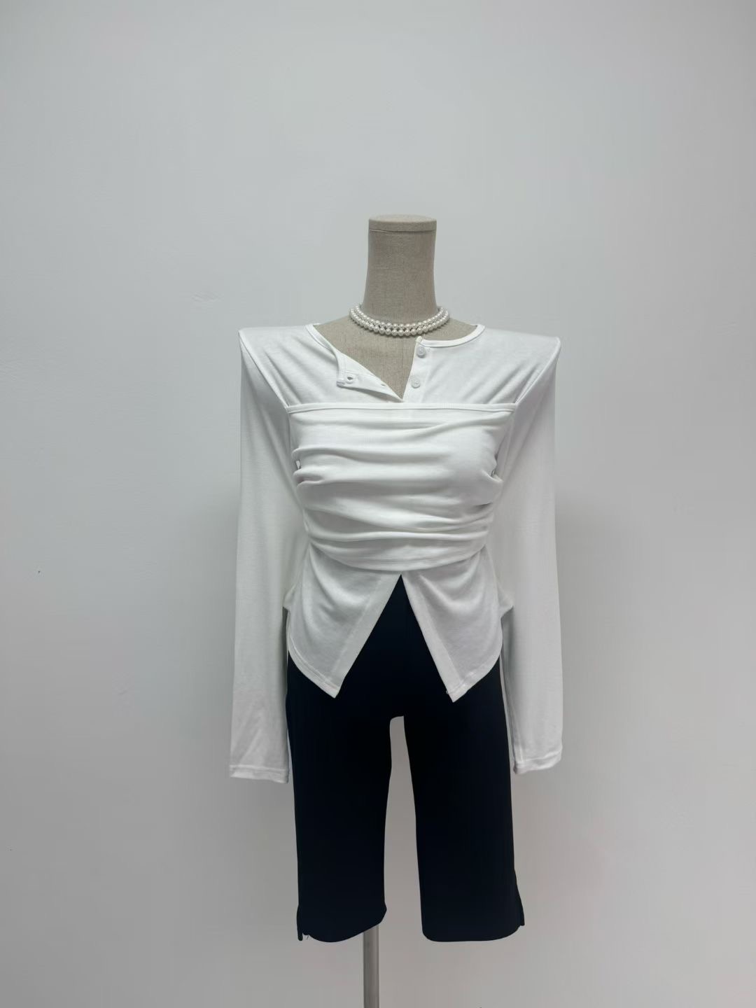 BIENVU韓國直郵實拍女士新款時尚職業休閑人氣26春夏長袖T恤BIENVU長袖T恤圖色2