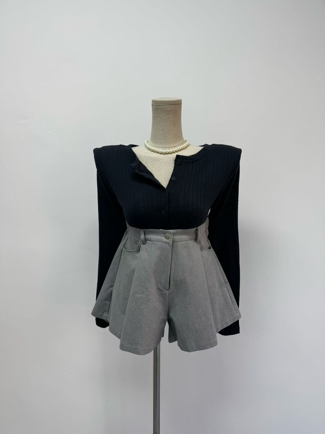 BIENVU韓國直郵實拍女士新款推薦時尚26春夏人氣休閑長袖T恤BIENVU長袖T恤圖色1