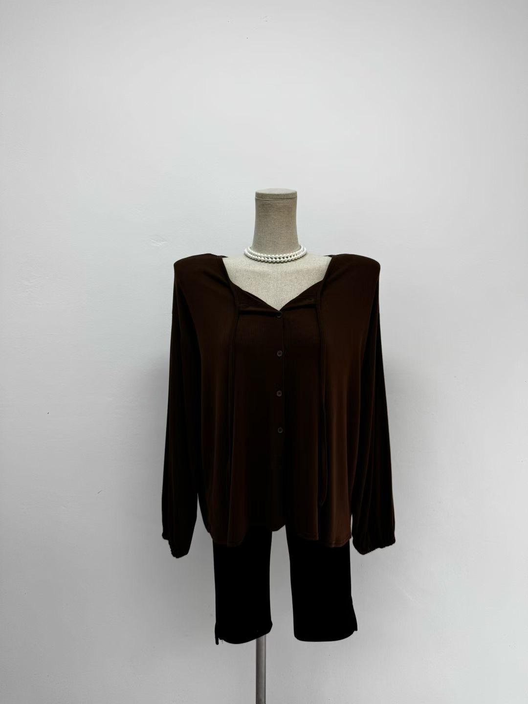 BIENVU韓國代購女士新款時尚熱賣職業26春夏人氣襯衫蕾絲衫BIENVU襯衫/蕾絲衫圖色2