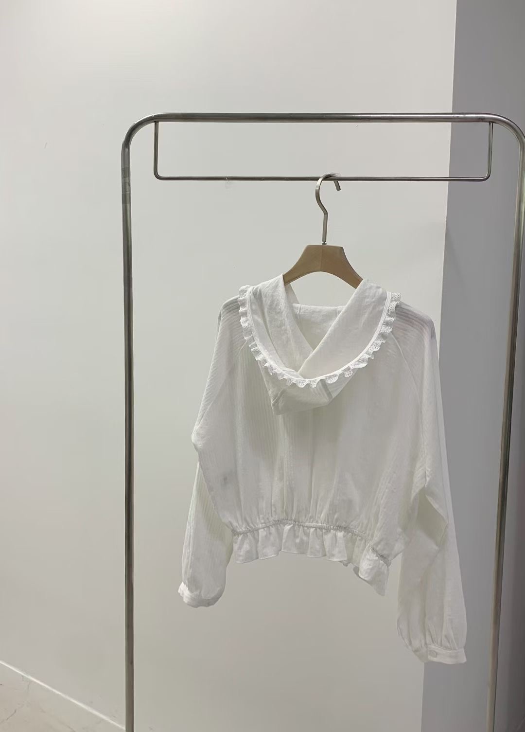 MELLOUNGE-멜라운지-T韓國直郵實拍女裝新品推薦襯衫蕾絲衫MELLOUNGE-2件起襯衫/蕾絲衫