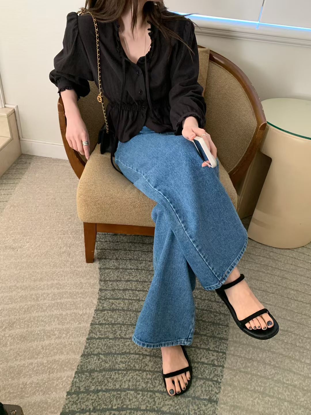 MELLOUNGE-멜라운지-T韓國直郵女裝新品休閑襯衫蕾絲衫MELLOUNGE-2件起襯衫/蕾絲衫