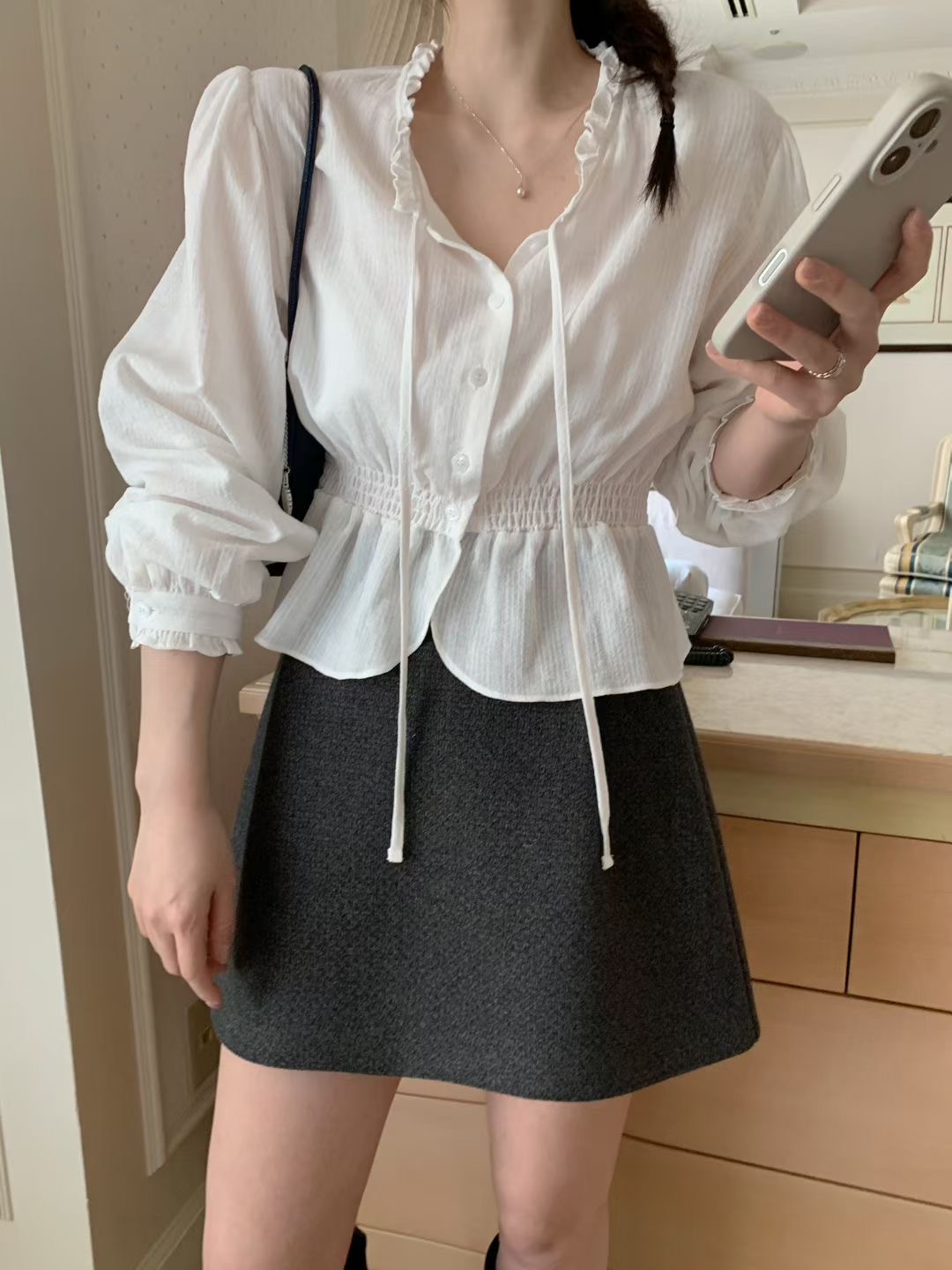 MELLOUNGE-멜라운지-T韓國直郵女裝新品休閑襯衫蕾絲衫MELLOUNGE-2件起襯衫/蕾絲衫圖色1