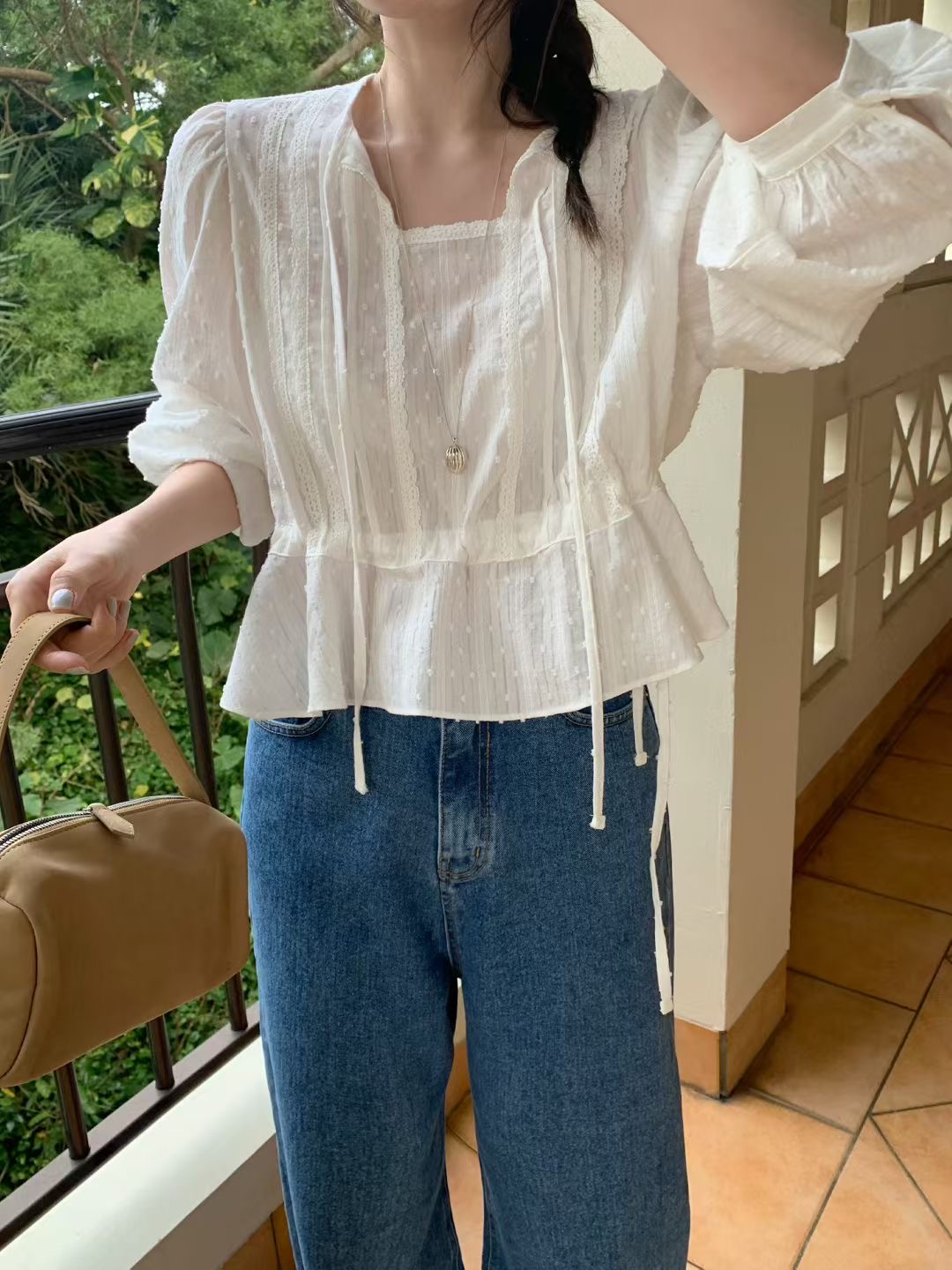 MELLOUNGE-멜라운지-T韓國東大門代購女士新品休閑襯衫蕾絲衫MELLOUNGE-2件起襯衫/蕾絲衫