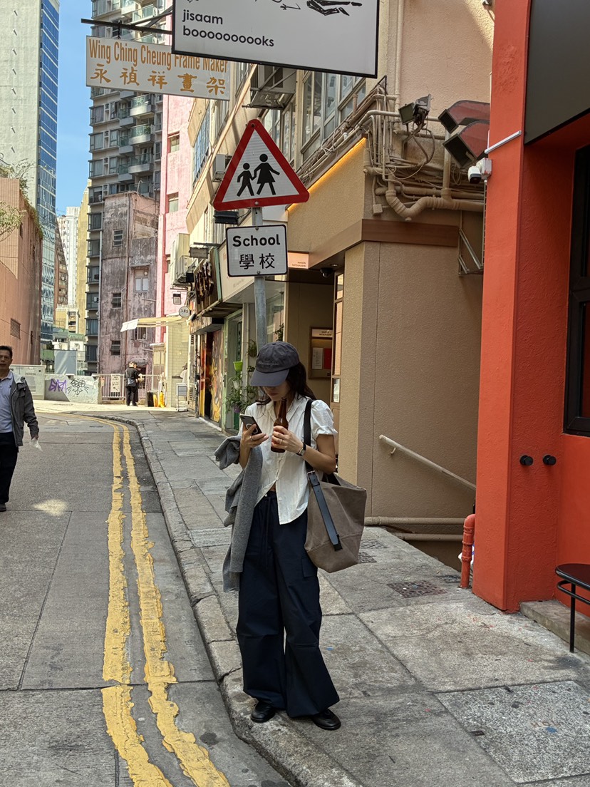 ROMANTICIZE韓國代購女士新款推薦26春夏熱賣時尚襯衫蕾絲衫ROMANTICIZE襯衫/蕾絲衫