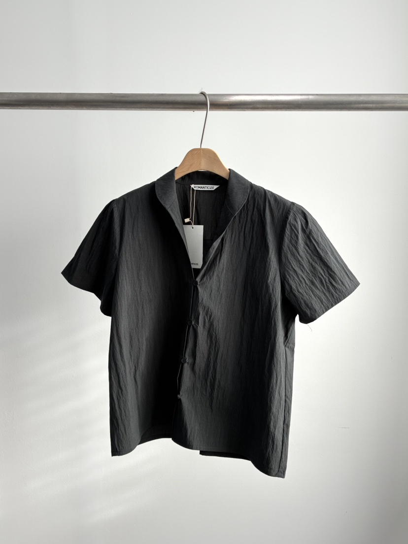 ROMANTICIZE韓國代購女士新款推薦26春夏熱賣時尚襯衫蕾絲衫ROMANTICIZE襯衫/蕾絲衫圖色1