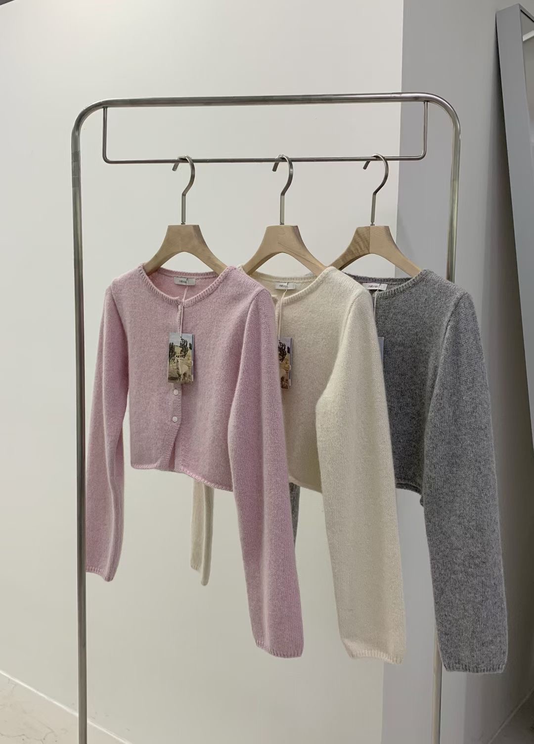 MELLOUNGE-멜라운지-T韓國東大門直郵女士新款26春夏針織衫MELLOUNGE-2件起針織衫