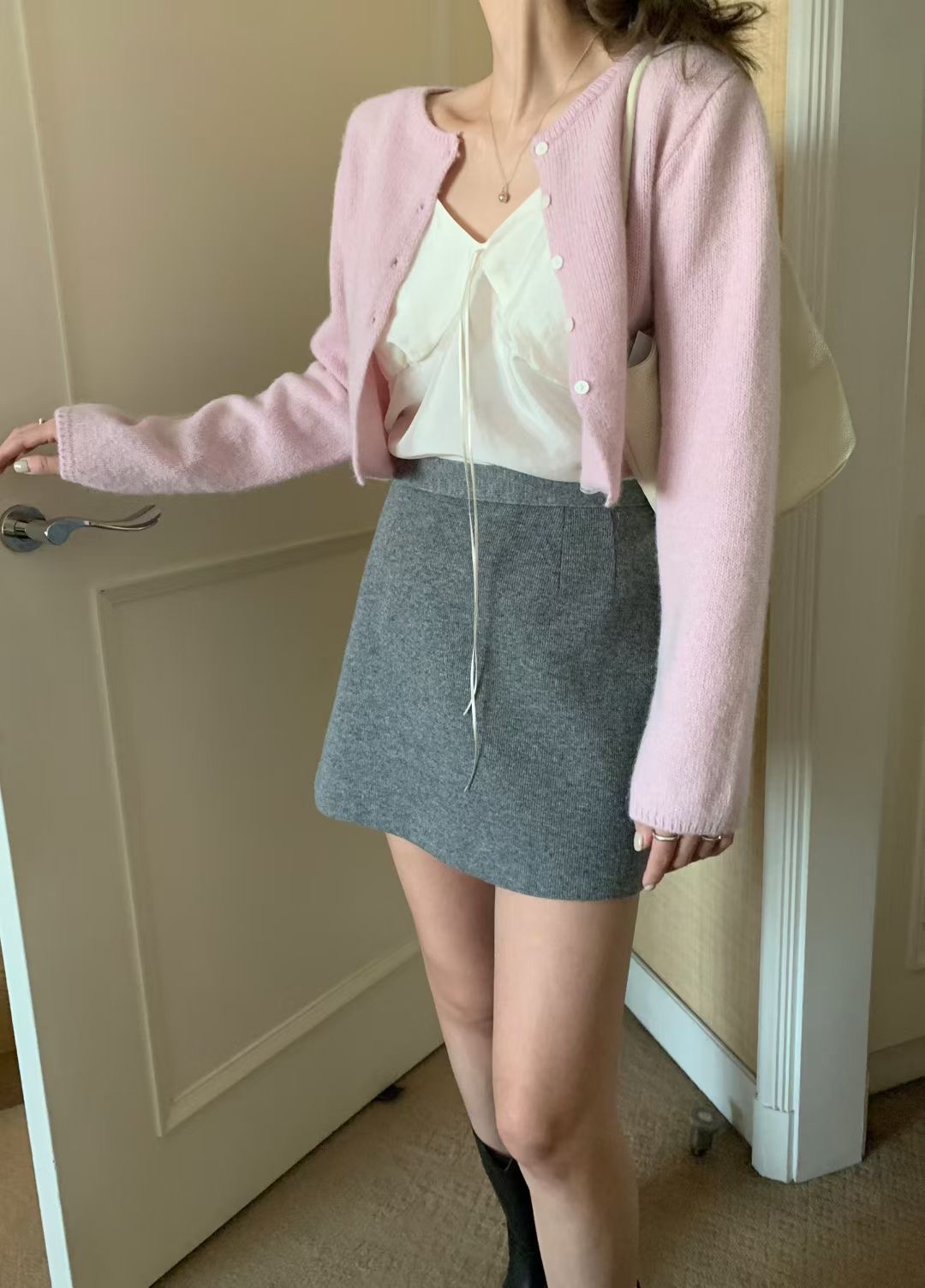 MELLOUNGE-멜라운지-T韓國東大門直郵女士新款26春夏針織衫MELLOUNGE-2件起針織衫圖色1