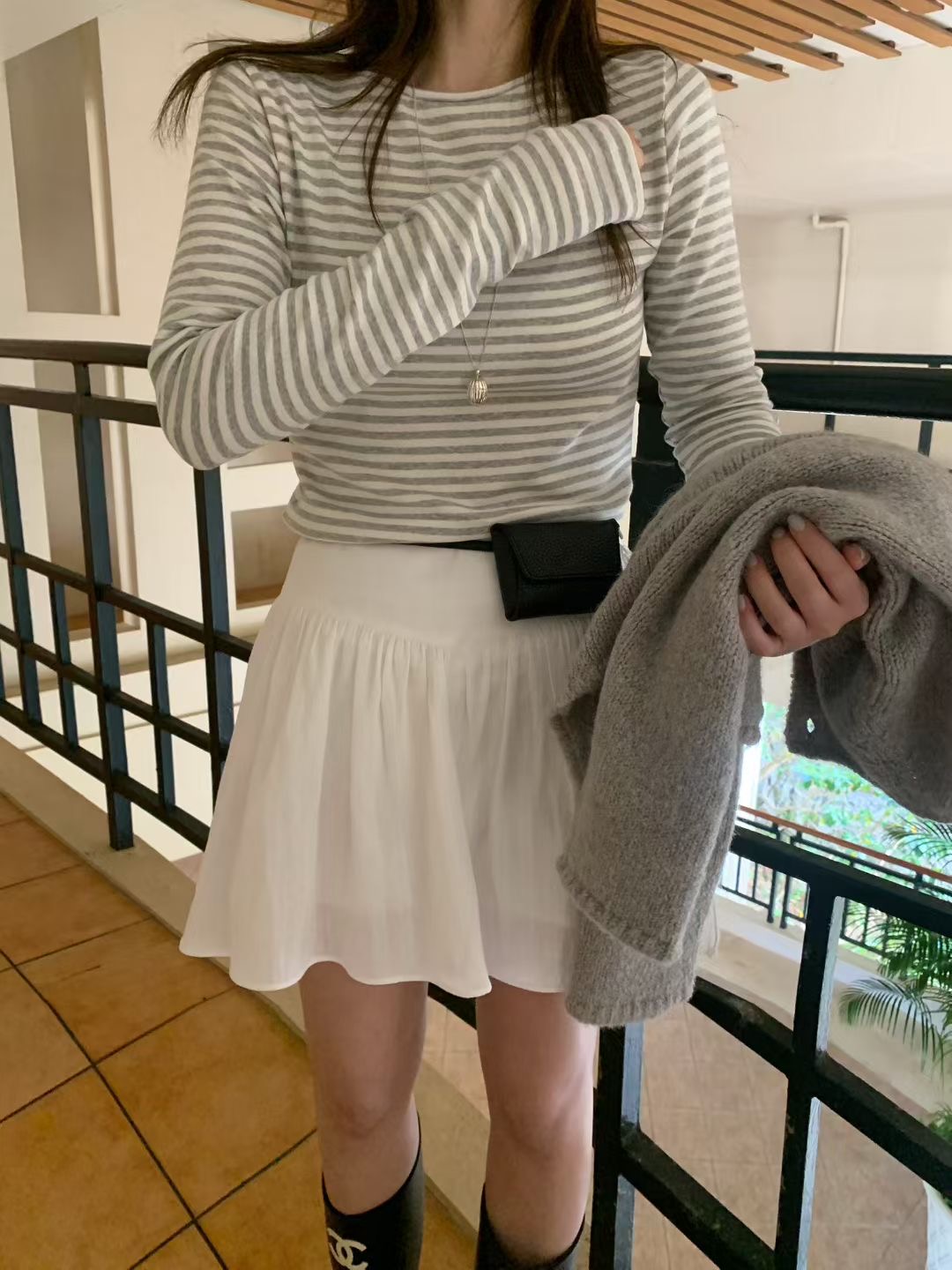 MELLOUNGE-멜라운지-T韓國直郵女裝新品時尚長袖T恤不含項鏈MELLOUNGE-2件起長袖T恤