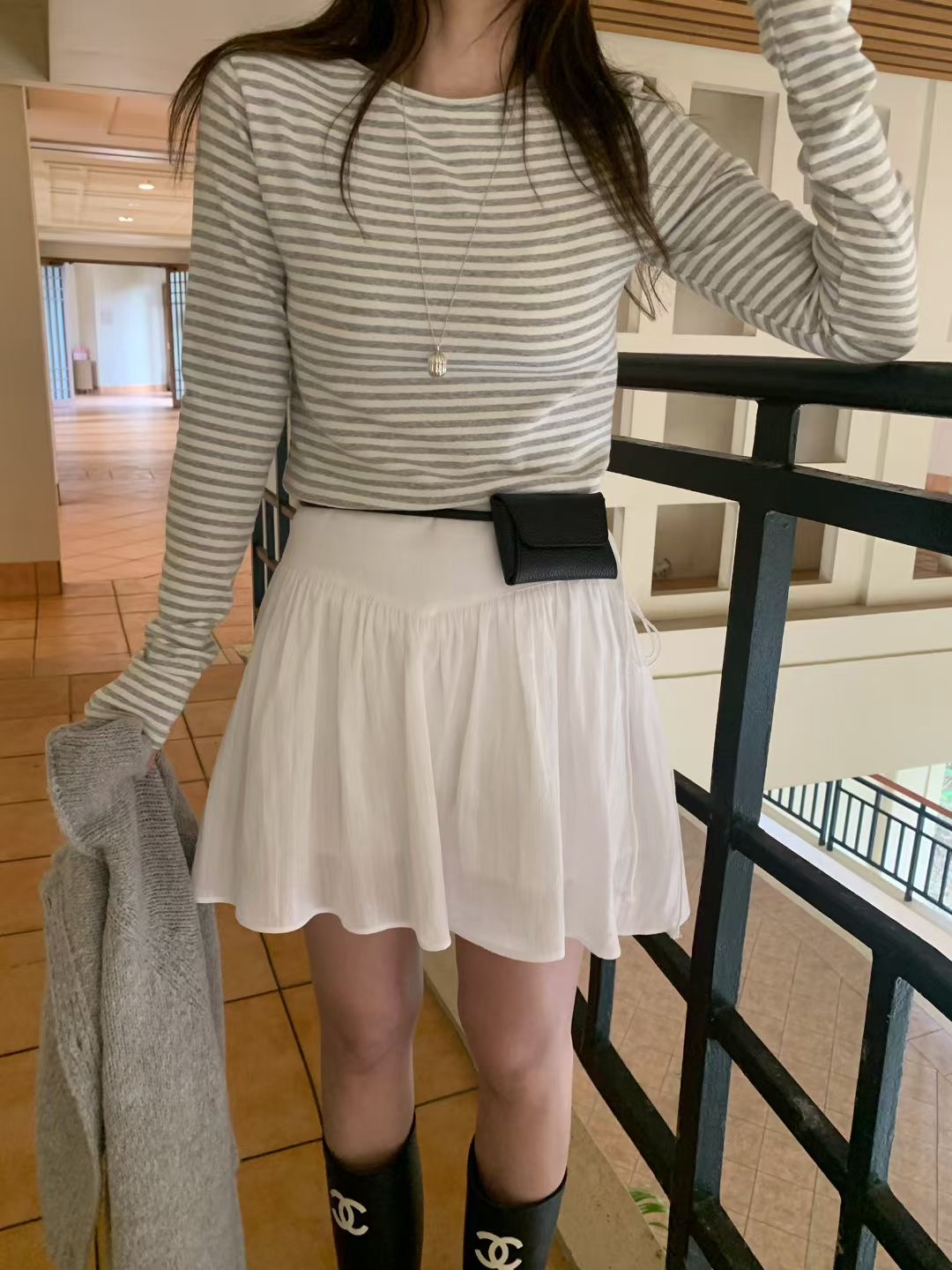 MELLOUNGE-멜라운지-T韓國直郵女裝新品時尚長袖T恤不含項鏈MELLOUNGE-2件起長袖T恤圖色2