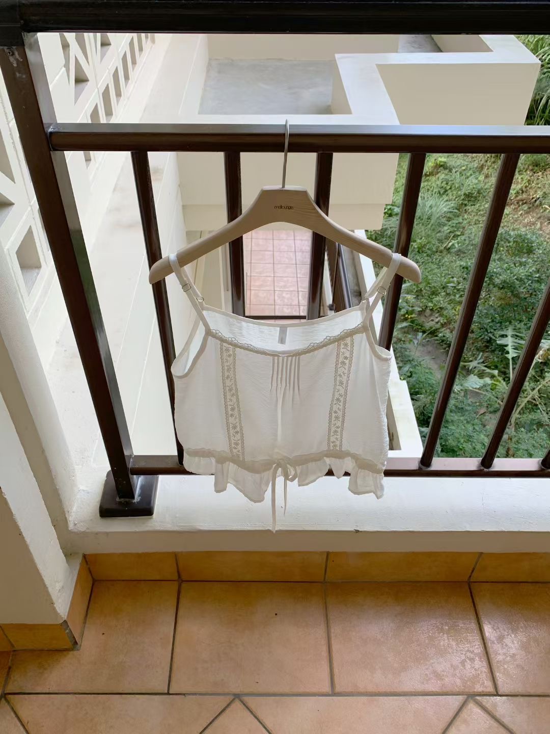 MELLOUNGE-멜라운지-T韓國東大門直郵女士新款職業吊帶背心MELLOUNGE-2件起吊帶/背心圖色1