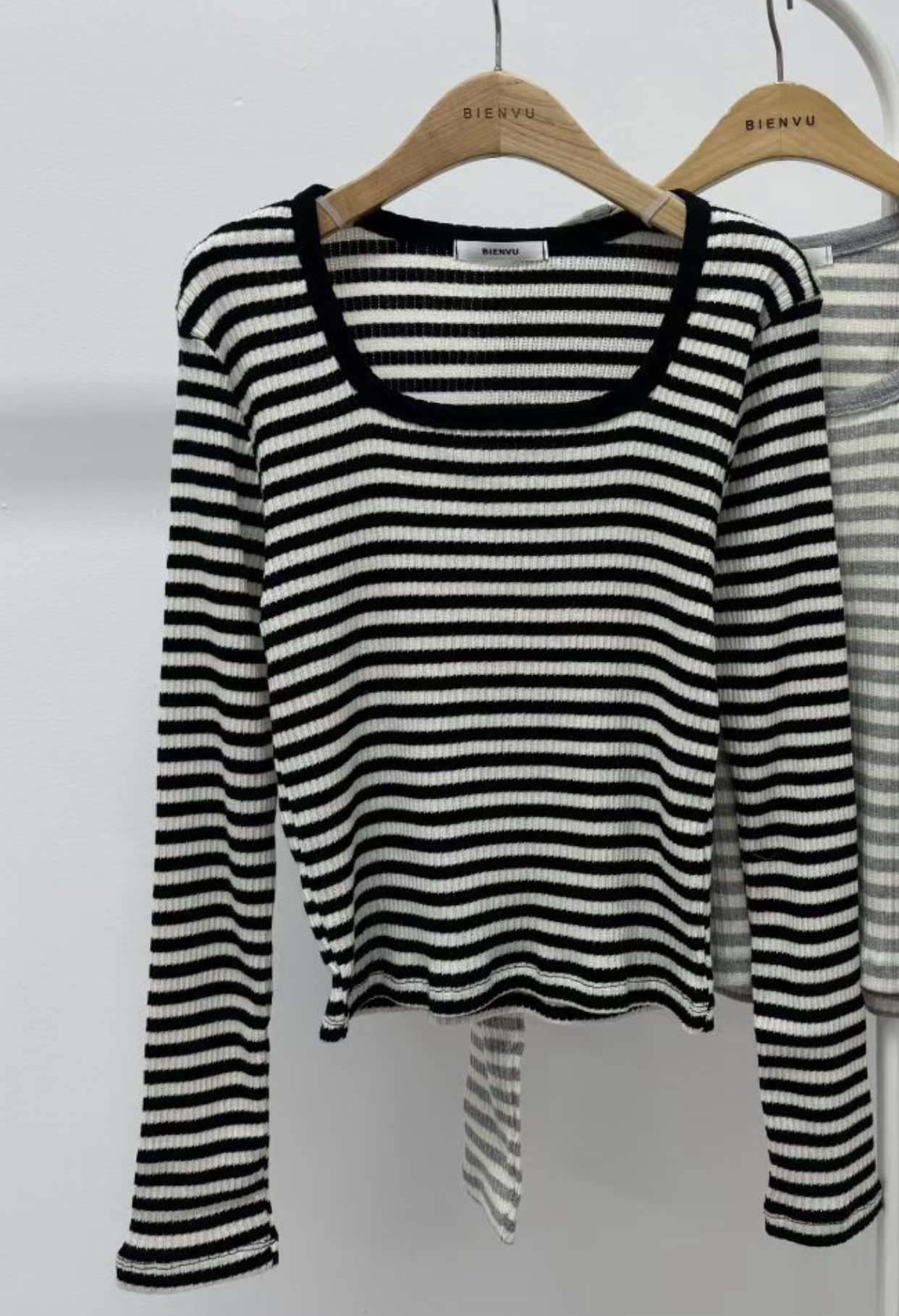 BIENVU韓國東大門代購女裝新品時尚推薦休閑熱賣職業長袖T恤BIENVU長袖T恤圖色1