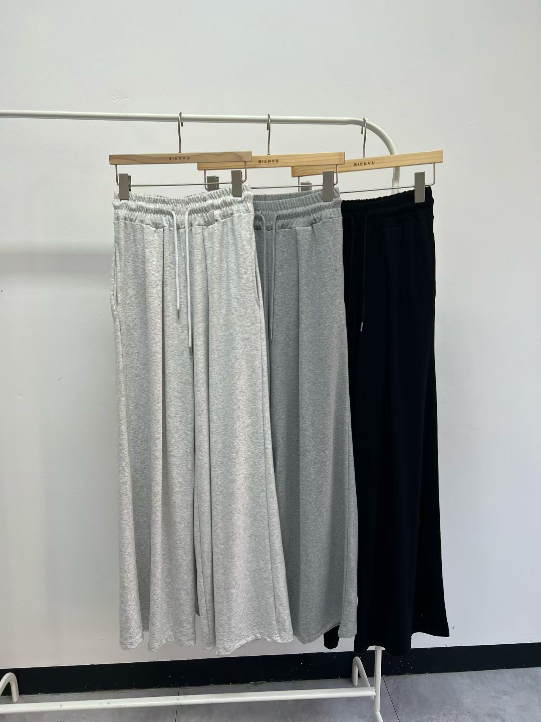 BIENVU韓國直郵實拍女裝新品人氣熱賣職業推薦休閑休閑褲BIENVU休閑褲