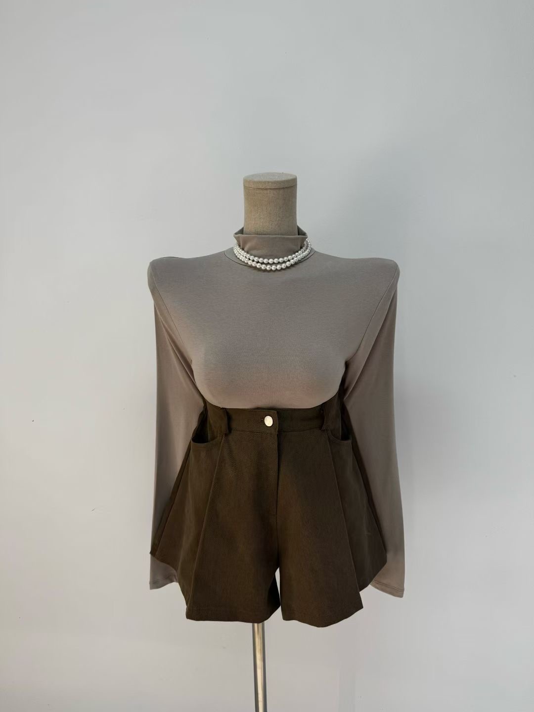 BIENVU韓國直郵女士新款休閑推薦熱賣職業時尚26春夏長袖T恤BIENVU長袖T恤圖色1