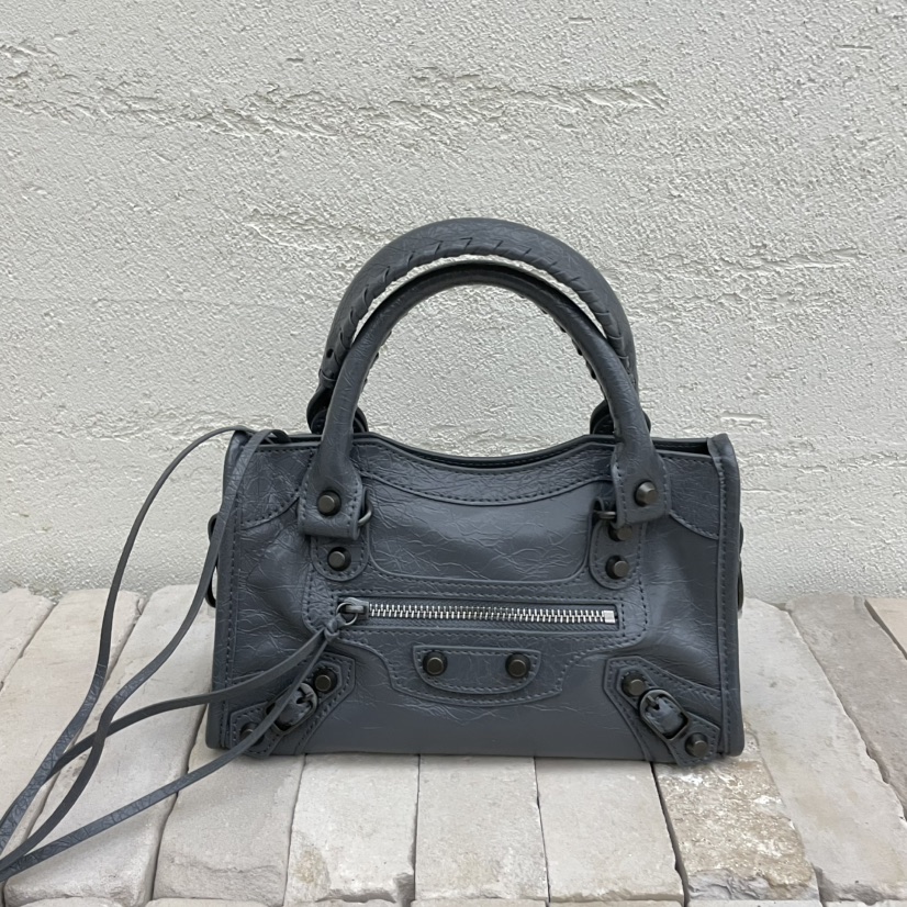 J PLACE韓國直郵實拍女裝新品熱賣26春夏推薦單肩斜跨包J PLACE單肩/斜跨包圖色2