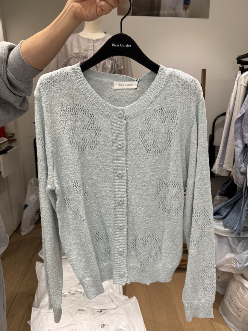 BIEN GARDER韓國代購女裝新品人氣時尚職業熱賣針織衫花朵BIEN GARDER針織衫圖色1
