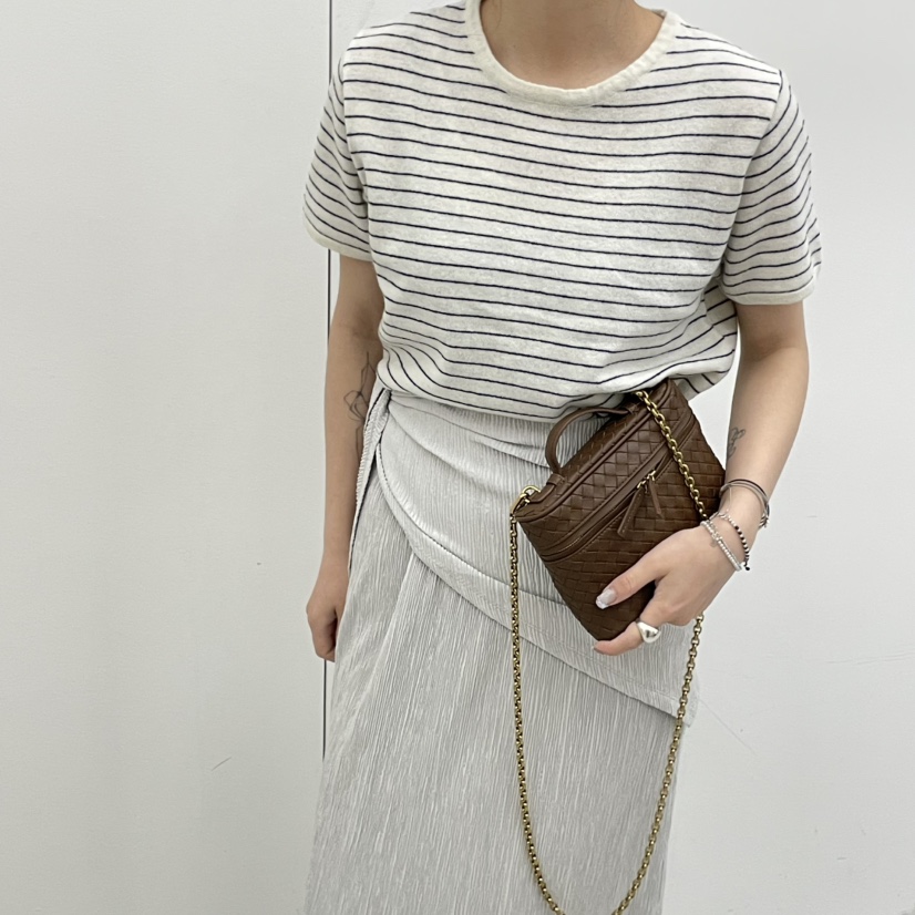 J PLACE韓國代購女裝新款26春夏時尚推薦單肩斜跨包羊皮J PLACE單肩/斜跨包