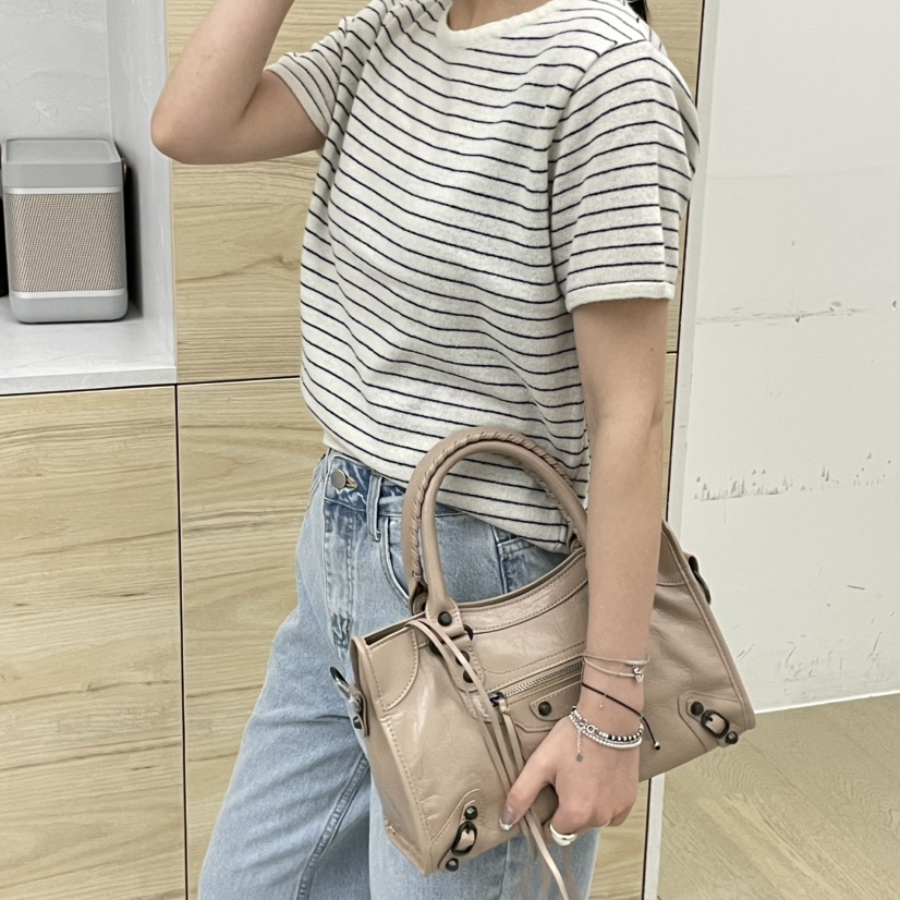 J PLACE韓國代購女士新款職業熱賣人氣時尚休閑單肩斜跨包J PLACE單肩/斜跨包