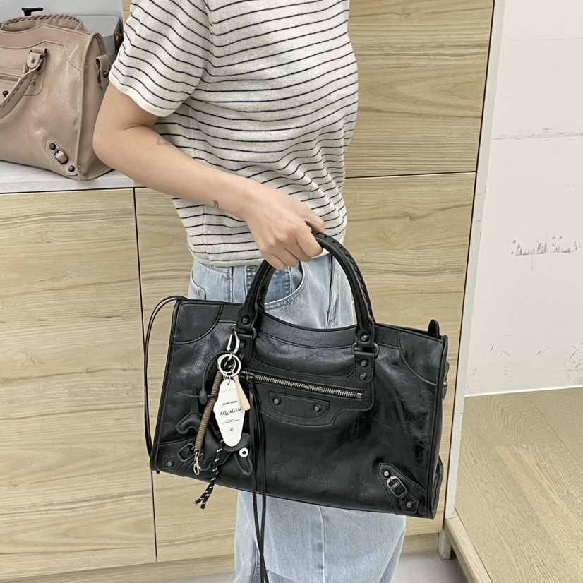 J PLACE韓國代購女裝新款休閑推薦時尚熱賣人氣單肩斜跨包J PLACE單肩/斜跨包