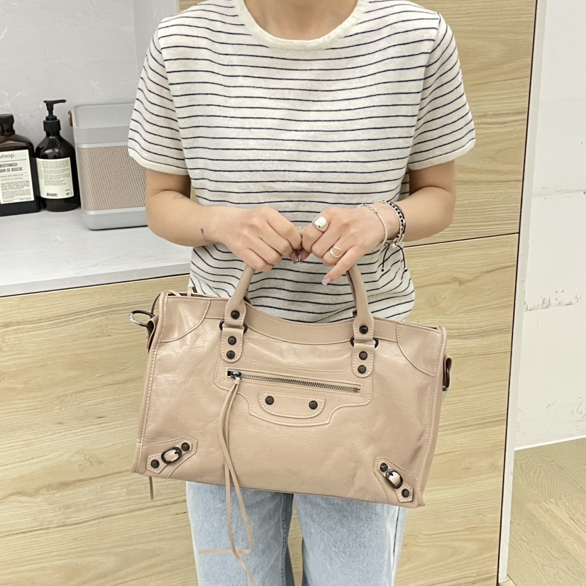 J PLACE韓國代購女裝新款休閑推薦時尚熱賣人氣單肩斜跨包J PLACE單肩/斜跨包