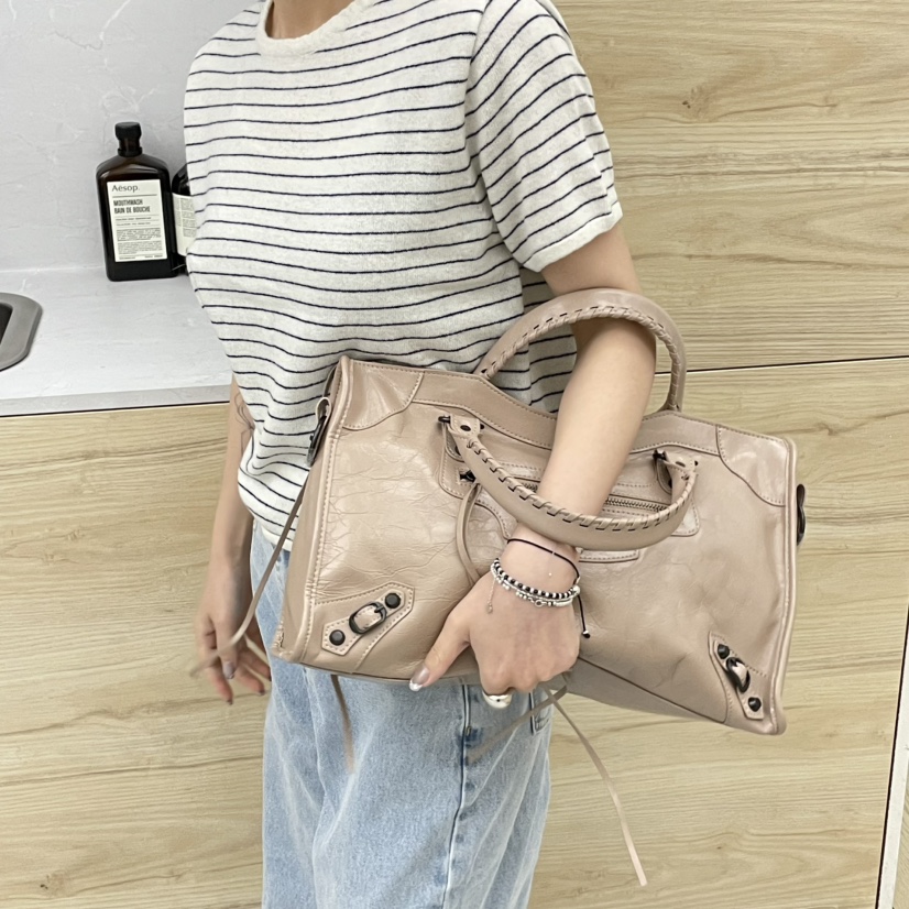 J PLACE韓國代購女裝新款休閑推薦時尚熱賣人氣單肩斜跨包J PLACE單肩/斜跨包