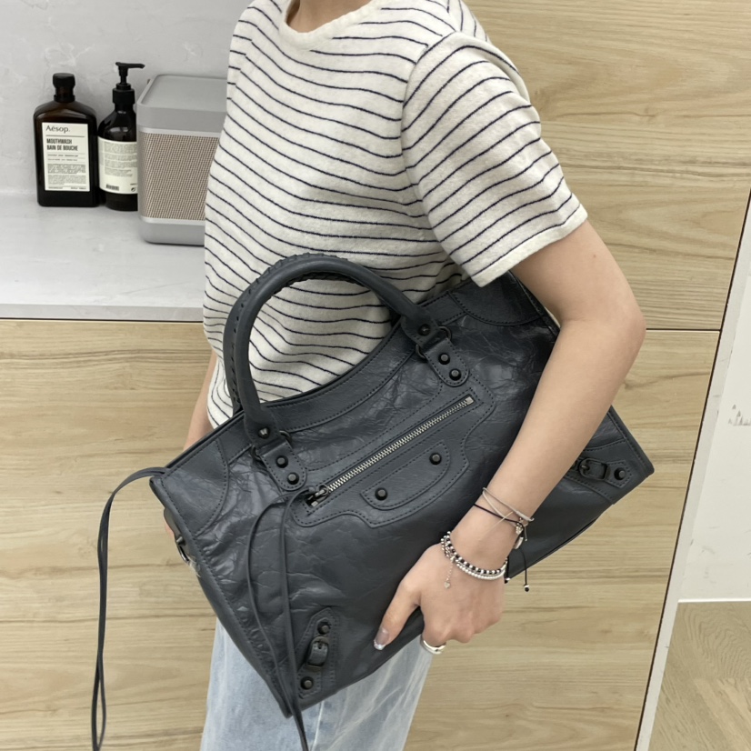 J PLACE韓國代購女裝新款休閑推薦時尚熱賣人氣單肩斜跨包J PLACE單肩/斜跨包