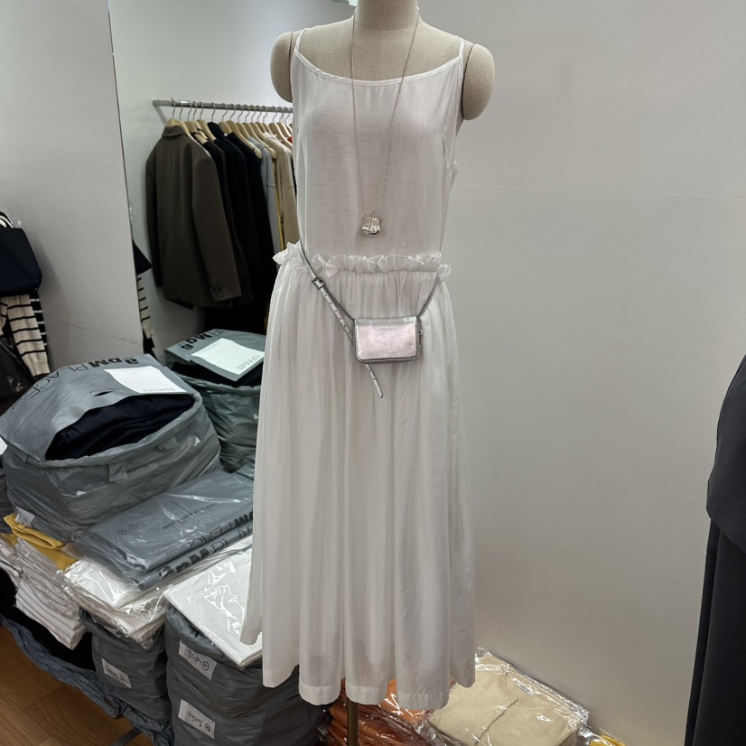 NAVE韓國直郵實拍女士新款熱賣休閑26春夏推薦連衣裙不含包NAVE連衣裙圖色1