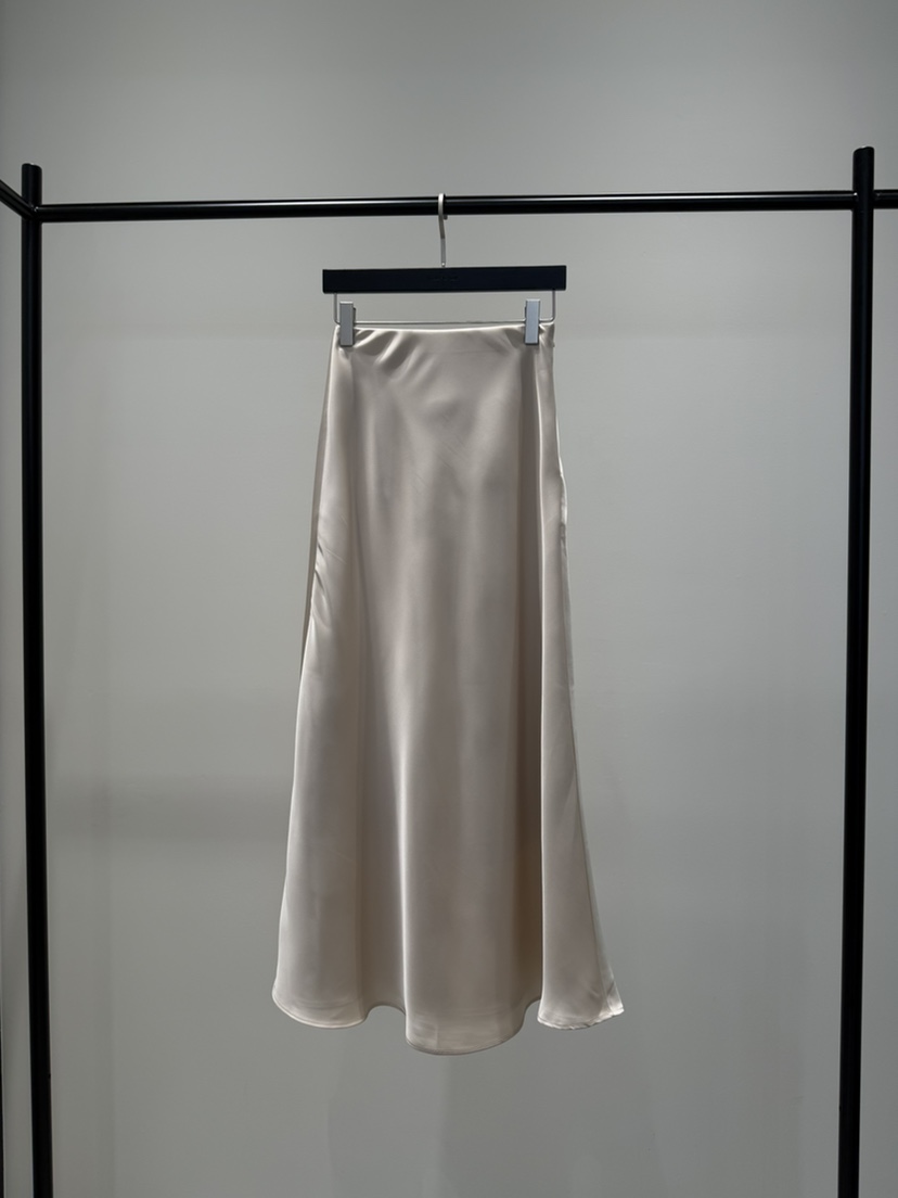 GALERIE NUIT東大門實拍女士新款職業人氣熱賣長裙緞面長款GALERIE NUIT長裙圖色1