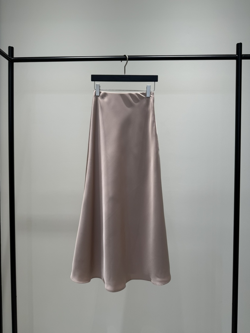 GALERIE NUIT東大門實拍女士新款職業人氣熱賣長裙緞面長款GALERIE NUIT長裙圖色4