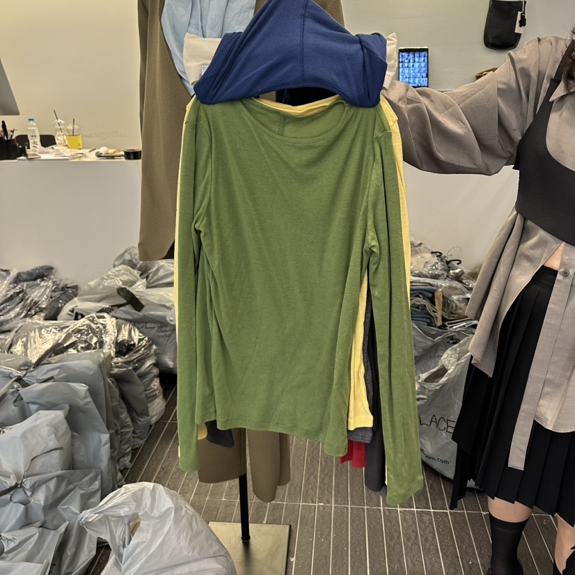 FIND-P東大門代購女裝新品人氣長袖T恤不含內搭天絲纖維FIND-P長袖T恤圖色3