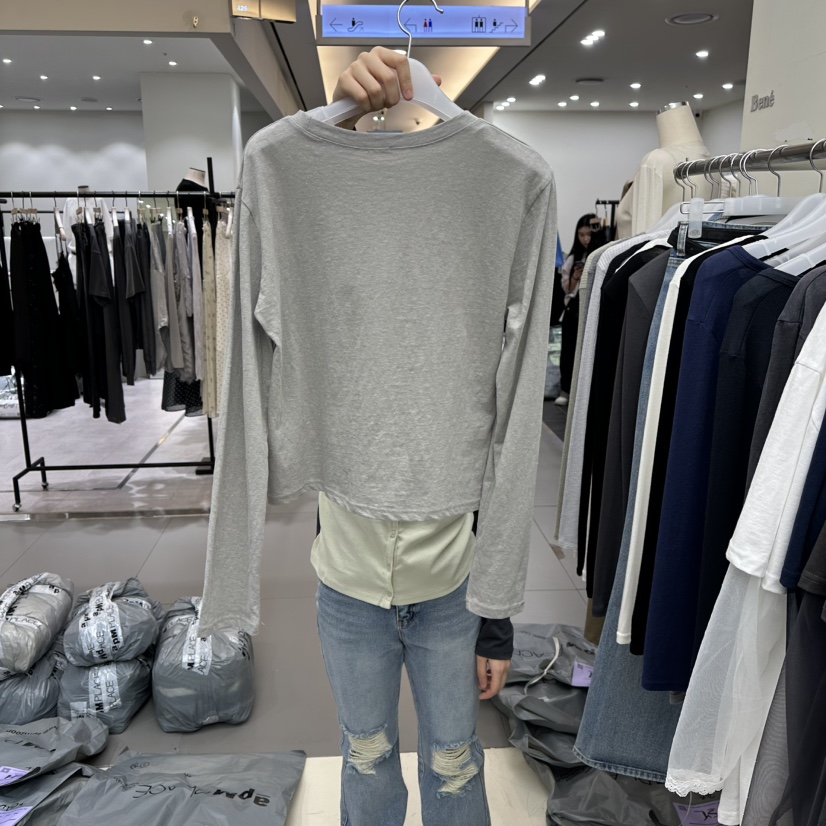 BENE東大門實拍女裝新品推薦真品休閑熱賣26春夏時尚長袖T恤BENE長袖T恤