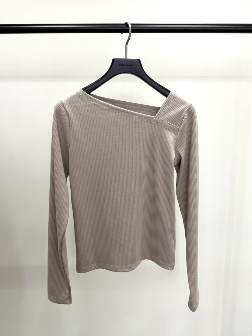 GALERIE NUIT東大門實拍女裝新品真品熱賣職業人氣長袖T恤GALERIE NUIT長袖T恤圖色2