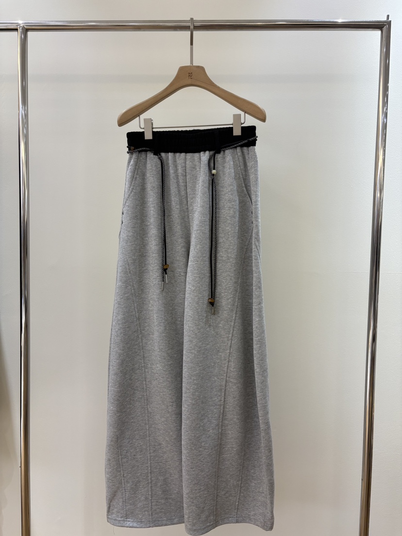 MUSHROOM-A東大門代購女士新品熱賣真品職業26春夏休閑褲流蘇MUSHROOM休閑褲圖色1