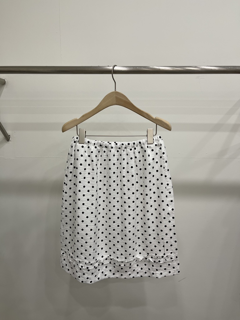 FIFTY韓國直郵女裝新品真品推薦熱賣時尚職業半身裙中短裙FIFTY半身裙/中短裙圖色1