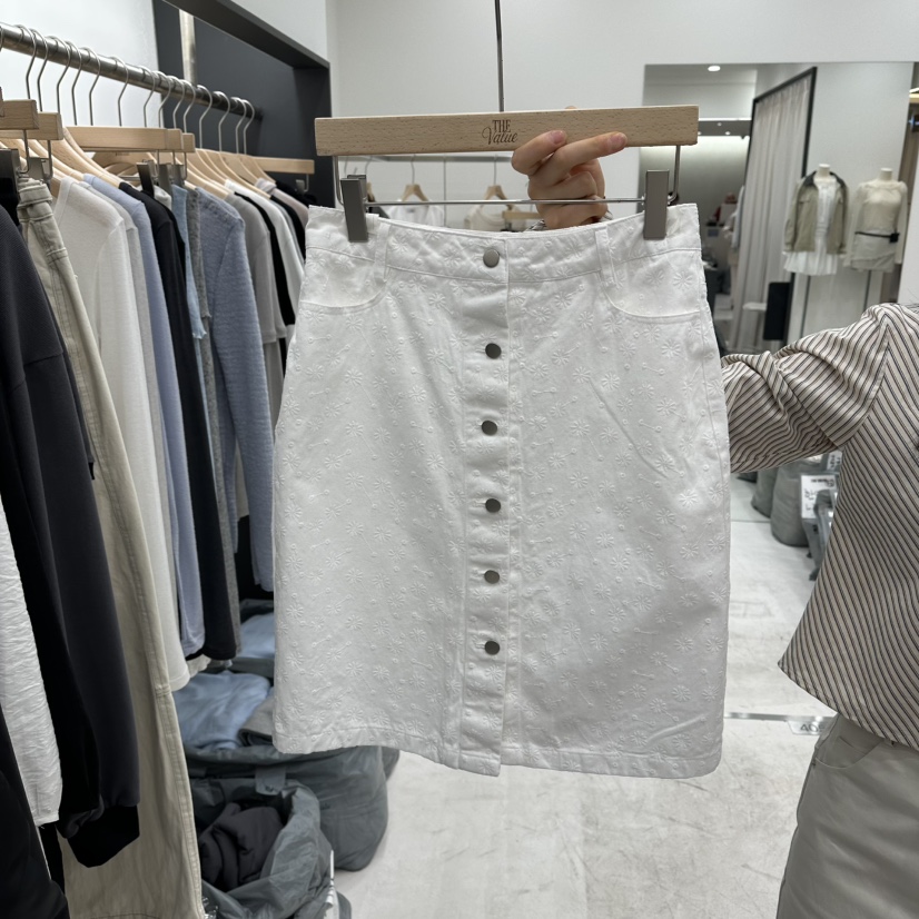 THE VALUE韓國東大門直郵女裝新款時尚26春夏休閑推薦短裙THE VALUE短裙圖色1