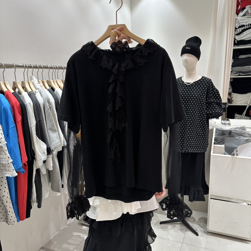 MINI UNNI韓國東大門直郵女士新款26春夏長袖T恤假兩件披肩蕾絲MINI UNNI長袖T恤圖色2