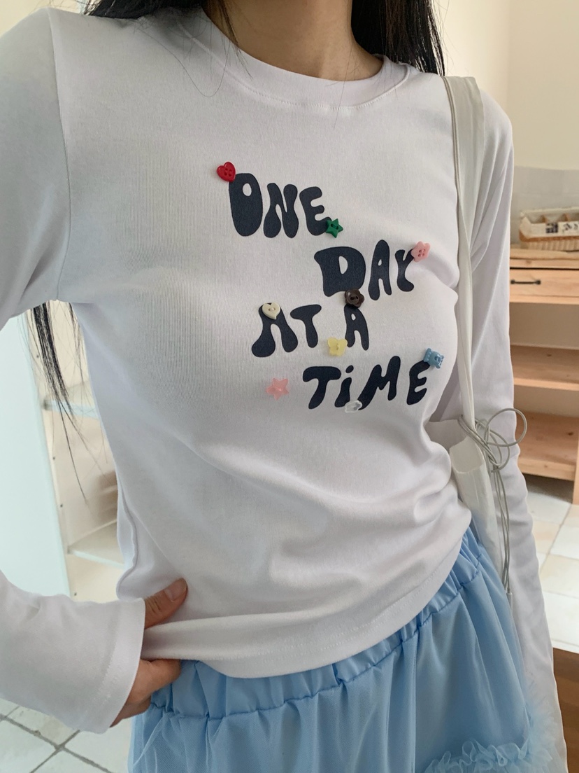 MORE THAN-P韓國代購女裝新品26春夏人氣時尚長袖T恤紐扣MORE THAN長袖T恤