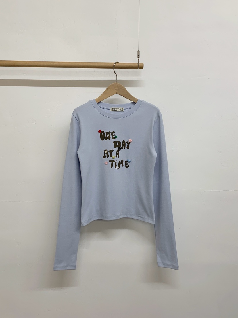 MORE THAN-P韓國代購女裝新品26春夏人氣時尚長袖T恤紐扣MORE THAN長袖T恤圖色2