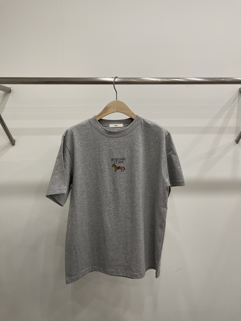 FIFTY韓國東大門直郵女士新款熱賣職業人氣休閑26春夏T恤FIFTYT恤圖色2