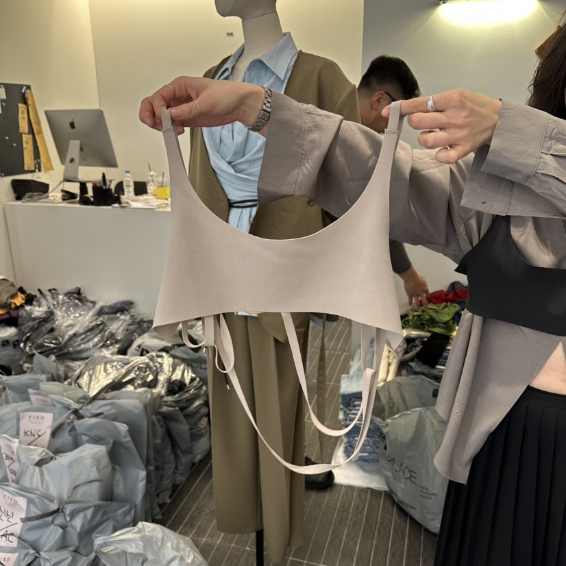 FIND-P韓國東大門代購女士新款休閑人氣職業時尚吊帶背心FIND-P吊帶/背心圖色1