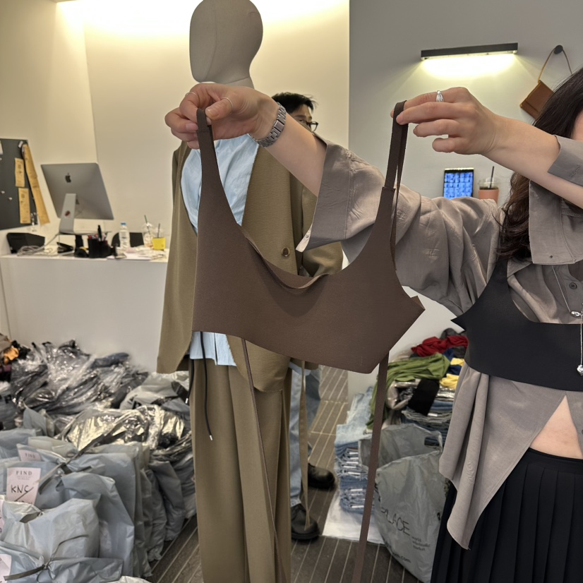 FIND-P韓國東大門代購女士新款休閑人氣職業時尚吊帶背心FIND-P吊帶/背心圖色4