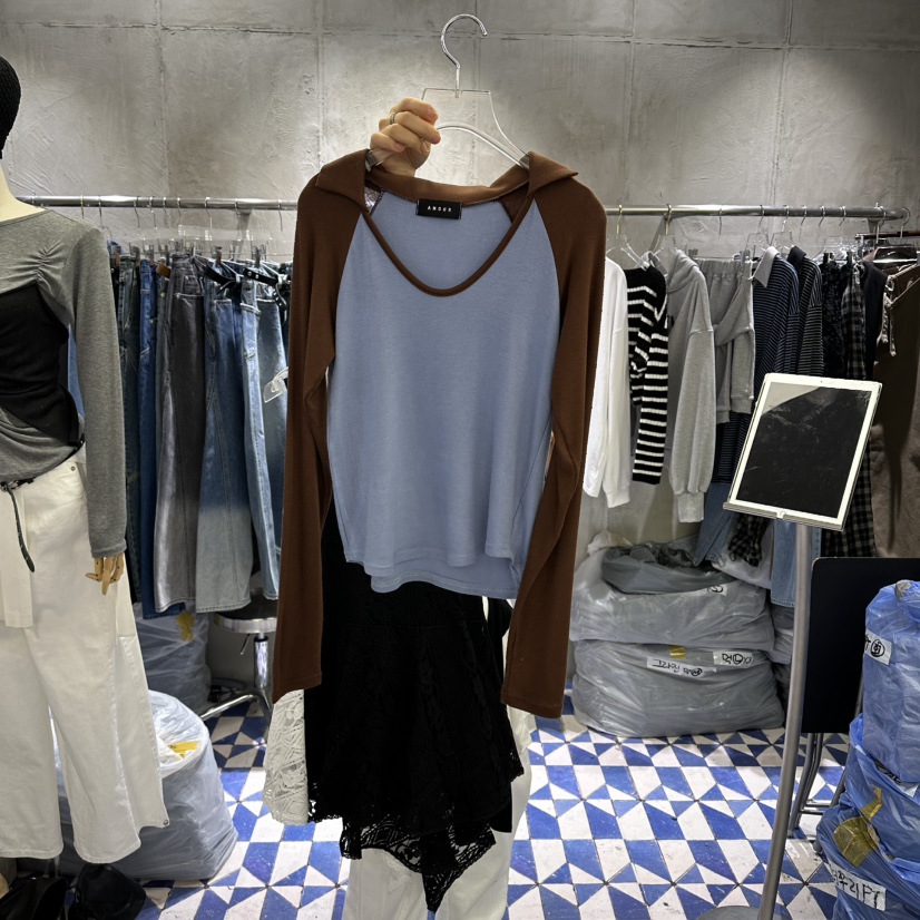 AMOUR韓國直郵實拍女裝新品時尚職業人氣休閑熱賣長袖T恤AMOUR長袖T恤圖色2