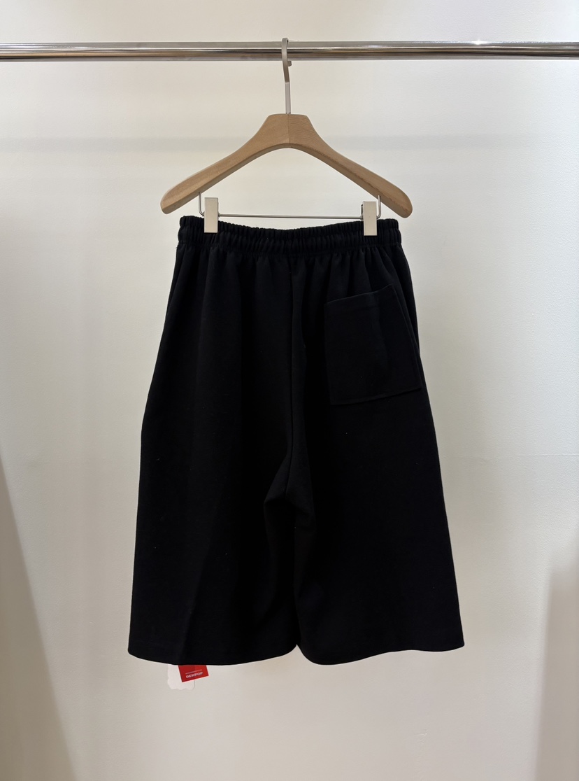 MUSHROOM-A韓國東大門直郵女裝新品熱賣時尚推薦人氣短褲MUSHROOM短褲