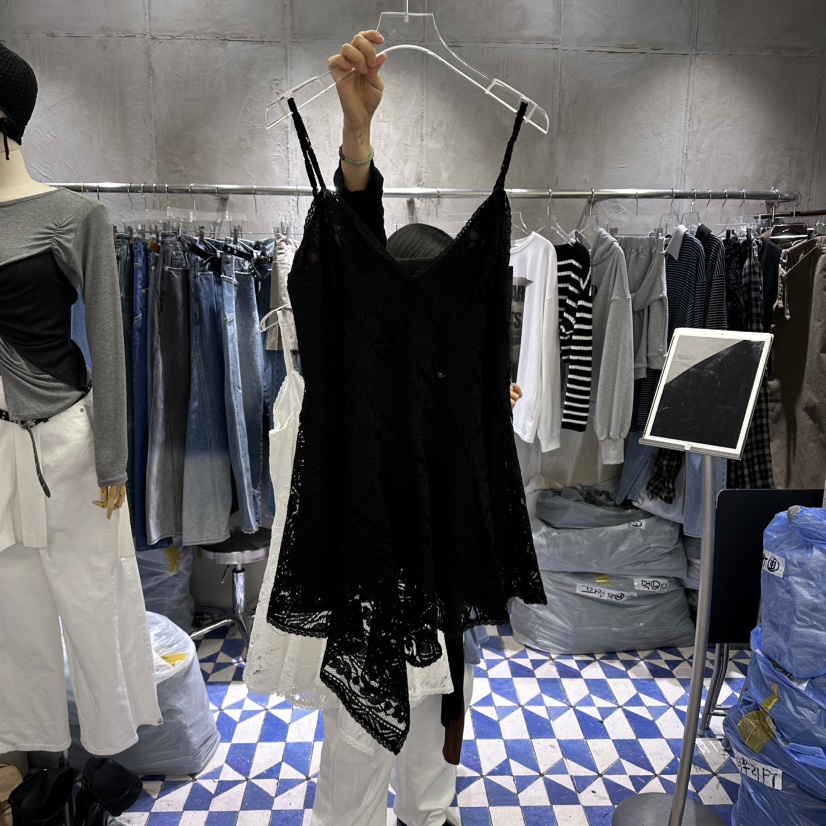 AMOUR韓國直郵實拍女裝新品時尚職業人氣連衣裙不對稱蕾絲AMOUR連衣裙圖色2